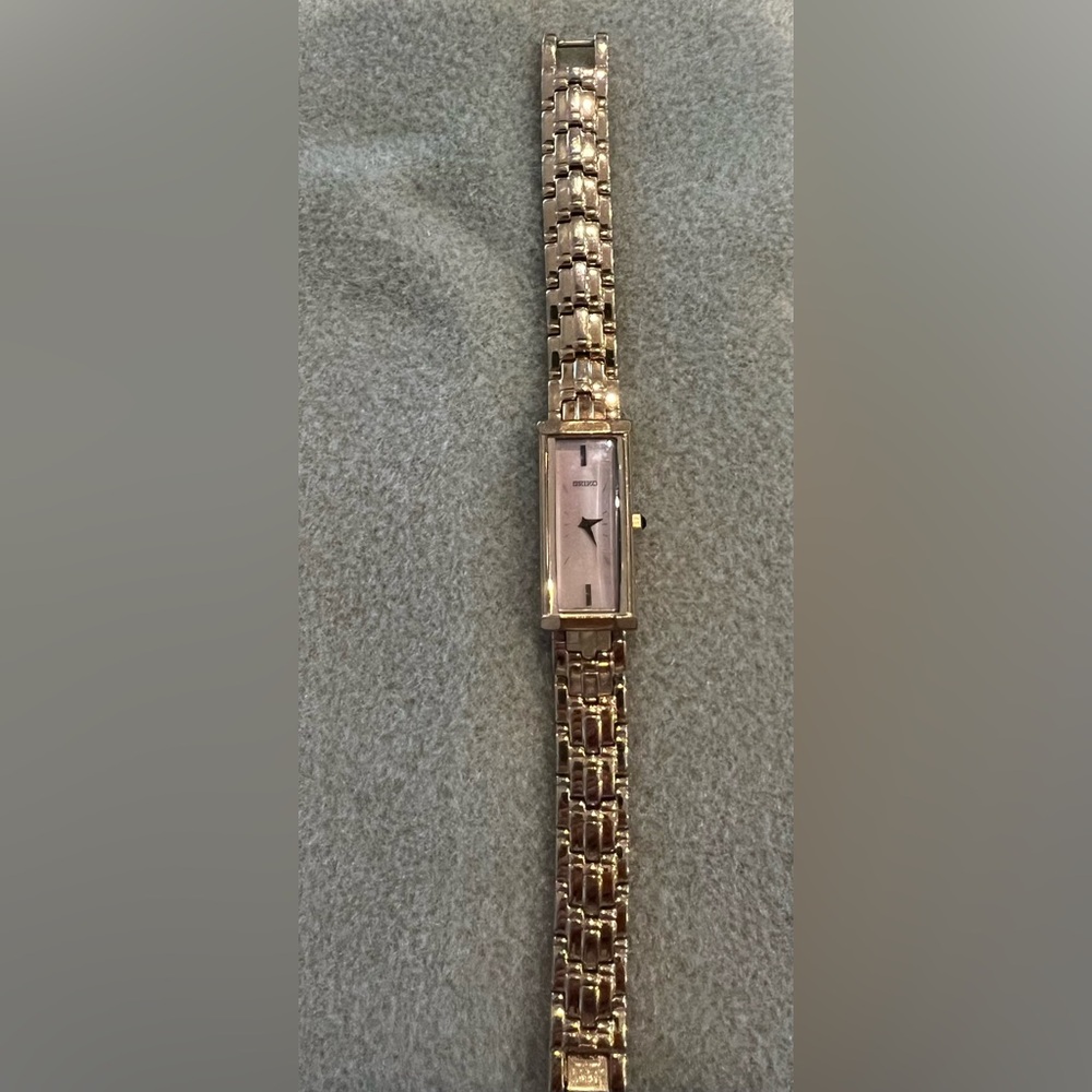 Seiko watch ladies